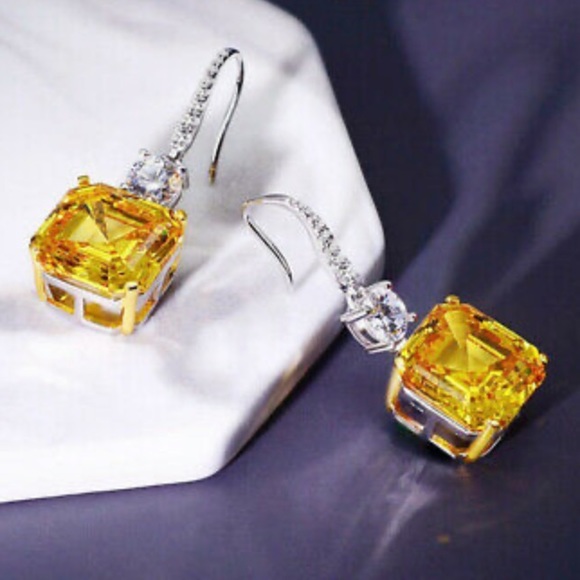 New Sterling silver diamond earrings - Picture 6 of 8